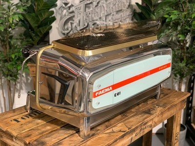 FAEMA E61 LEGENDE 3 GRUPPE NAGELNEUE EDELSTAHL-ESPRESSO-KAFFEEMASCHINE CAFE