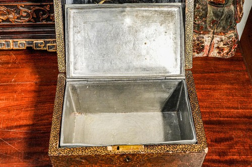 Amazing Large Antique Victorian Chinoiserie Asian Lacquer Tea Caddy Box - Picture 13 of 14