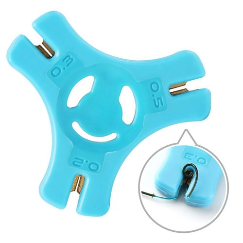 Lightweight Plastic Tool for Carp Fishing Line Stripping 3 Openings
