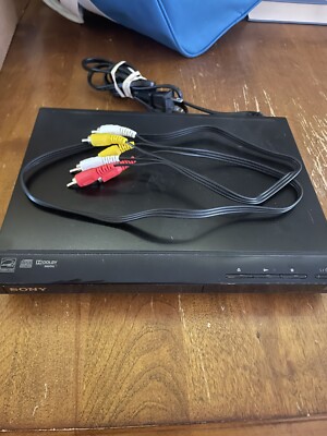 Sony DVD CD Player DVP-SR210P with Progressive Scan - Cables Included!