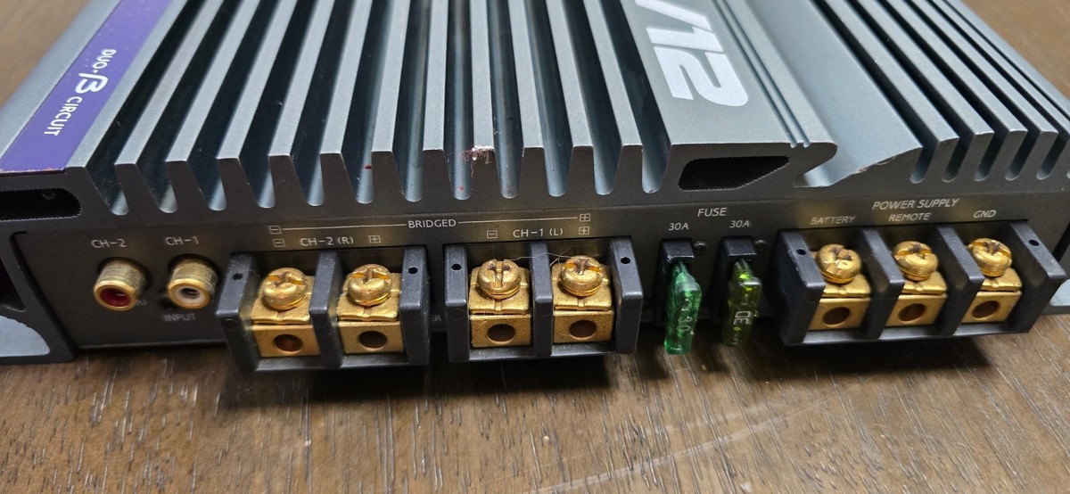 Vintage Alpine V12 Mrv-1000 2/1 Channel Power Amplifier Amp for