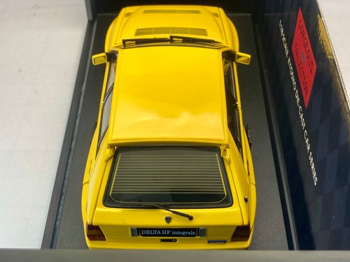 l:18 Kyosho Lancia Delta Hf Integrale Evo 2 (Giallo Ginestra) yellow 08341Y - Picture 6 of 19