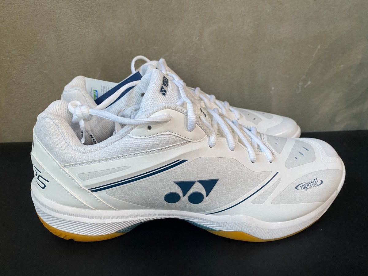Yonex 2025 Power Cushion 65Z4 Men's Badminton Shoes Indoor Sports