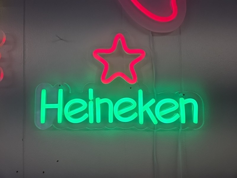 NWT HEINEKEN LED LIGHTED SIGN!