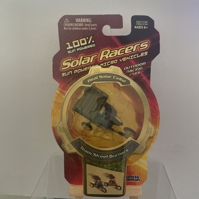 Uncle Milton Explore It! Solar Racers Sun Powered Micro Vehicles!New vintage! 