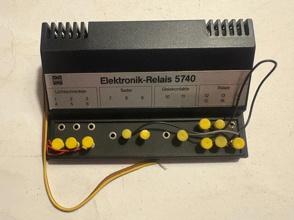 BUSCH 5740 Train Tronic Elektronik-Relais Modellbahn Steuerung, Schnäppchen !!!