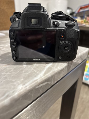 Nikon D D3100 digitale 14,2-MP-Spiegelreflexkamera – schwarz (nur Gehäuse) als Ersatzteildefekt defekt - Bild 5 von 6
