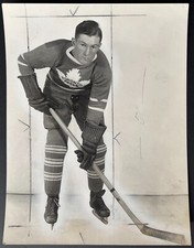 1934-35 Type 1 Photo Rookie Nick Metz Toronto Maple Leafs NHL Hockey Alexandra