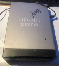 Cisco RV042G Small Business WAN VPN Router