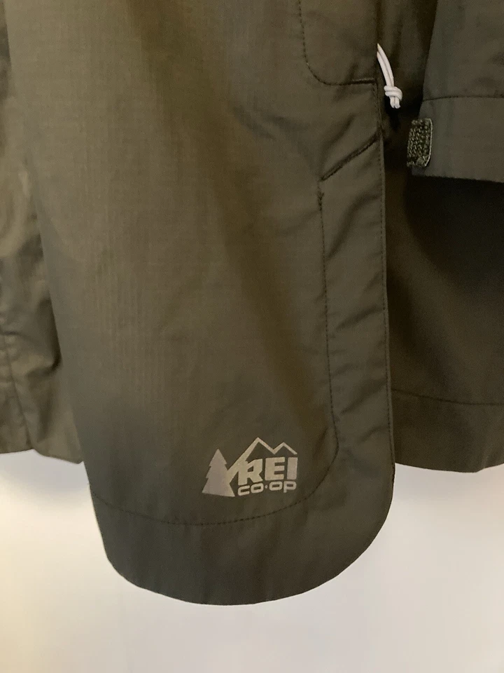Chaqueta de lluvia REI Co Op Rainier Long Line verde para mujer 2XL 174118 USADA EN EXCELENTE ESTADO Foto 3 de 4