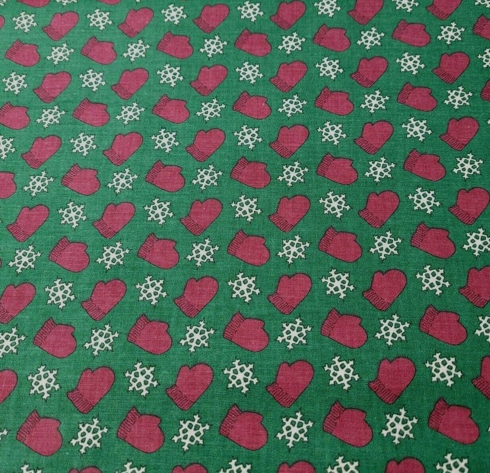 Mittens BTY Jenene Williams for Tiffany Fabrics Wine on Deep Green
