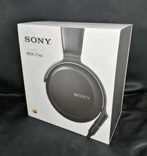 SONY MDR-Z7M2 Headphones Dynamic, Hi-Res, 70mm Driver, Natural Sound