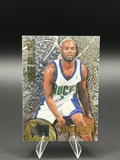 1995-96 Metal #R-6 Shawn Respert Rookie Roll Call Milwaukee Bucks