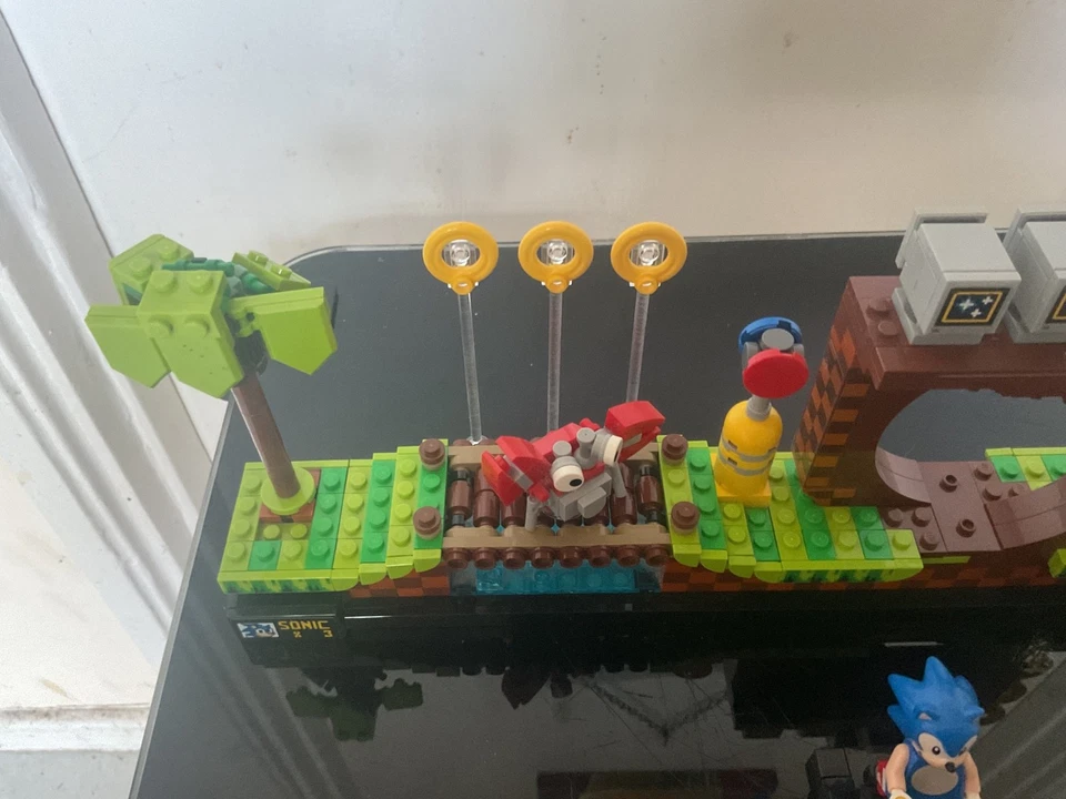 LEGO Ideas 21331 Sonic the Hedgehog – Green Hill Zone, photo 4 of 5