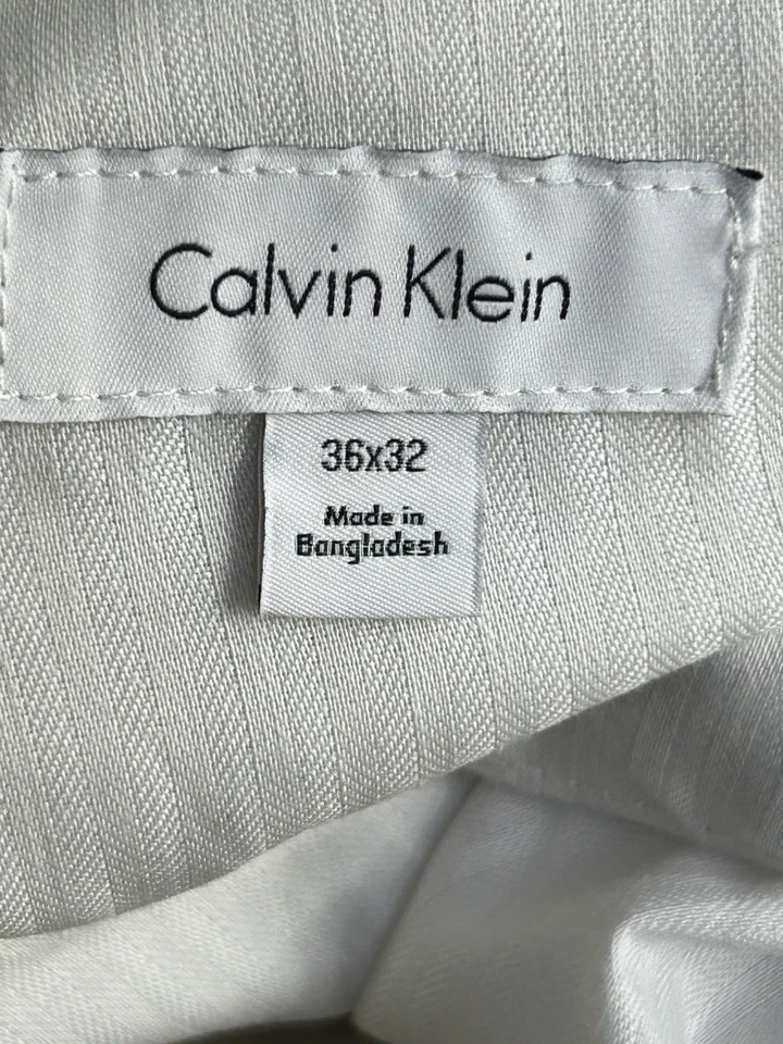 Calvin Klein 男式米色卡其色裤子修身性能高尔夫,尺寸 36X32 英寸。 2U — 第 4/4 张图片