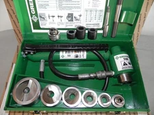 Greenlee 7506 Slug Splitter Hydraulic Knockout Punch Driver Set w/ 767 Hand Pump