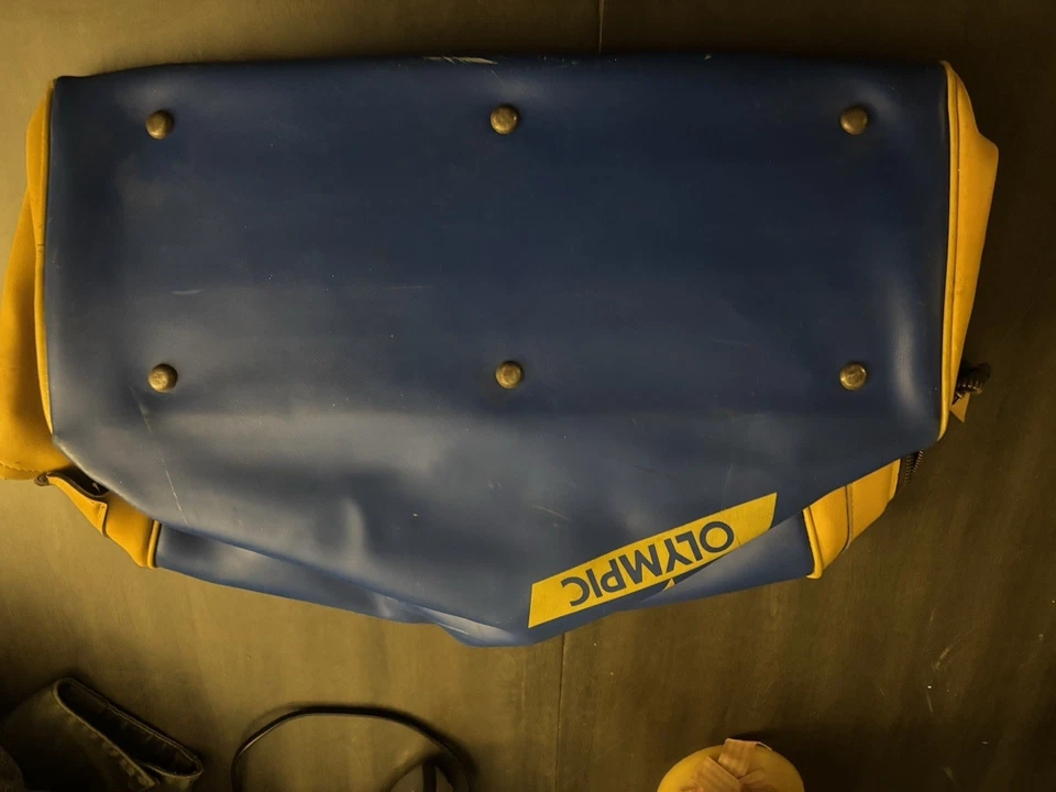 Bolso de Viaje Vintage Olimpiadas Olimpiadas Azul Amarillo Vinilo Años 70 80 Foto 2 de 4