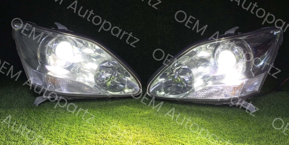LEXUS LS430 2004-2006 HID Xenon Headlights Pair OEM JDM Used Headlamps - Image 3 of 4