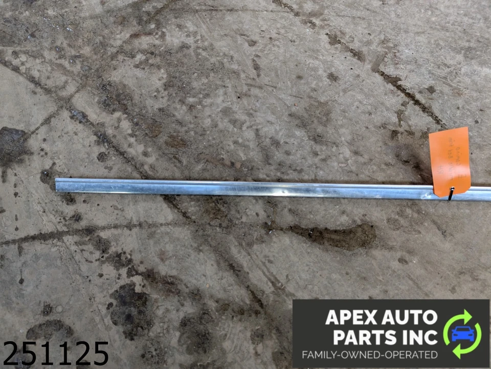 *NO SHIPPING* OEM 1979 Chevrolet El Camino 3.9L Right RH BED RAIL Trim Molding Foto 4 de 4