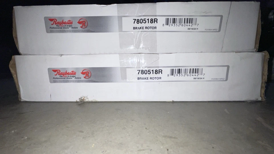 Rotores de freio e pastilhas de freio Raybestos para Jeep Wrangler 2007-2017 par dianteiro - Imagem 3 de 4