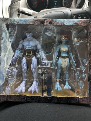 NECA Disney Ultimate Gargoyles Goliath And Demona Action Figures 2 Pack