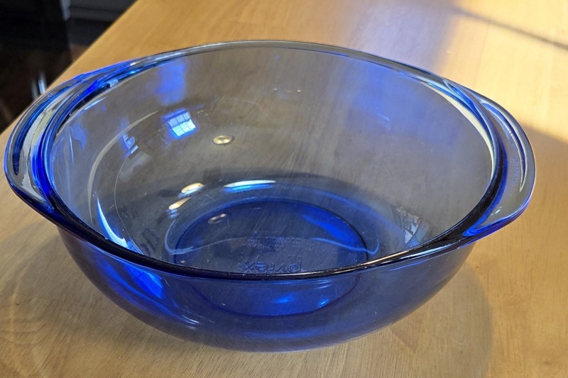 Vintage Pyrex #024 Cobalt Blue Glass 2 Qt Casserole Dish No Lid USA