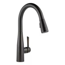 Delta 9113-RB-DST Essa Pull-Down Kitchen Faucet with Magnetic Docking Spray