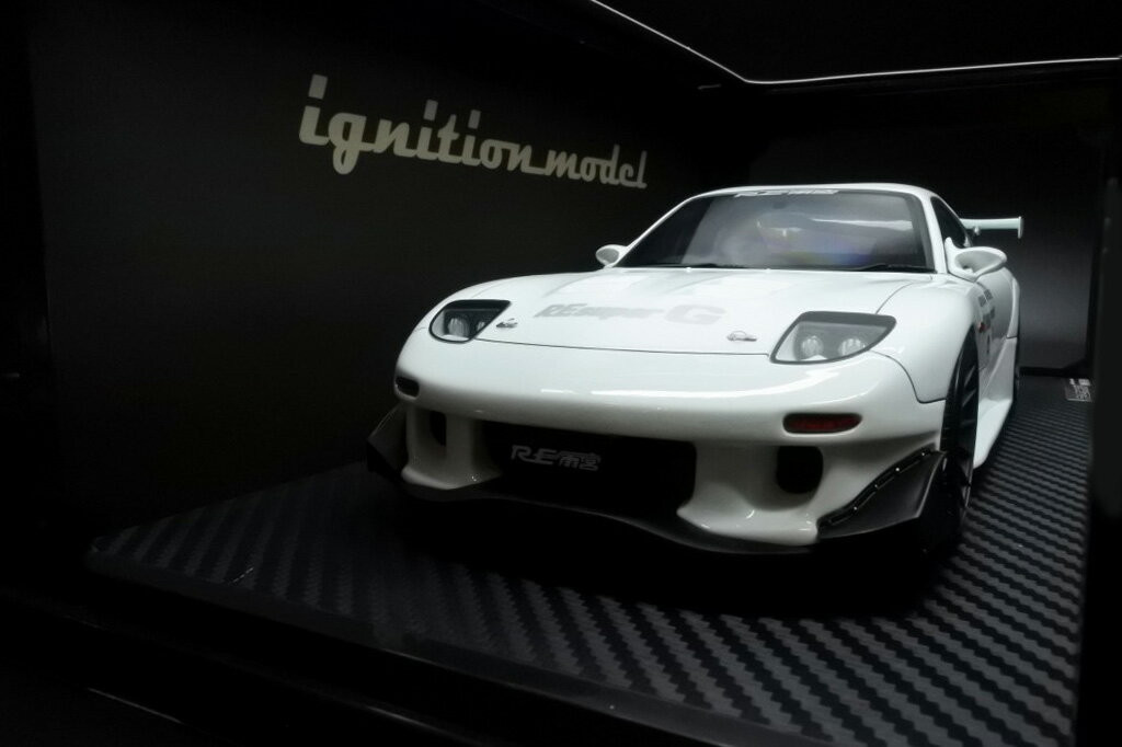 ignition model　 RX-7 FD3S RE雨宮【IG2232】 Ignition Model 1:18 Mazda RX-7 FD3S RE Amemiya Bluish White