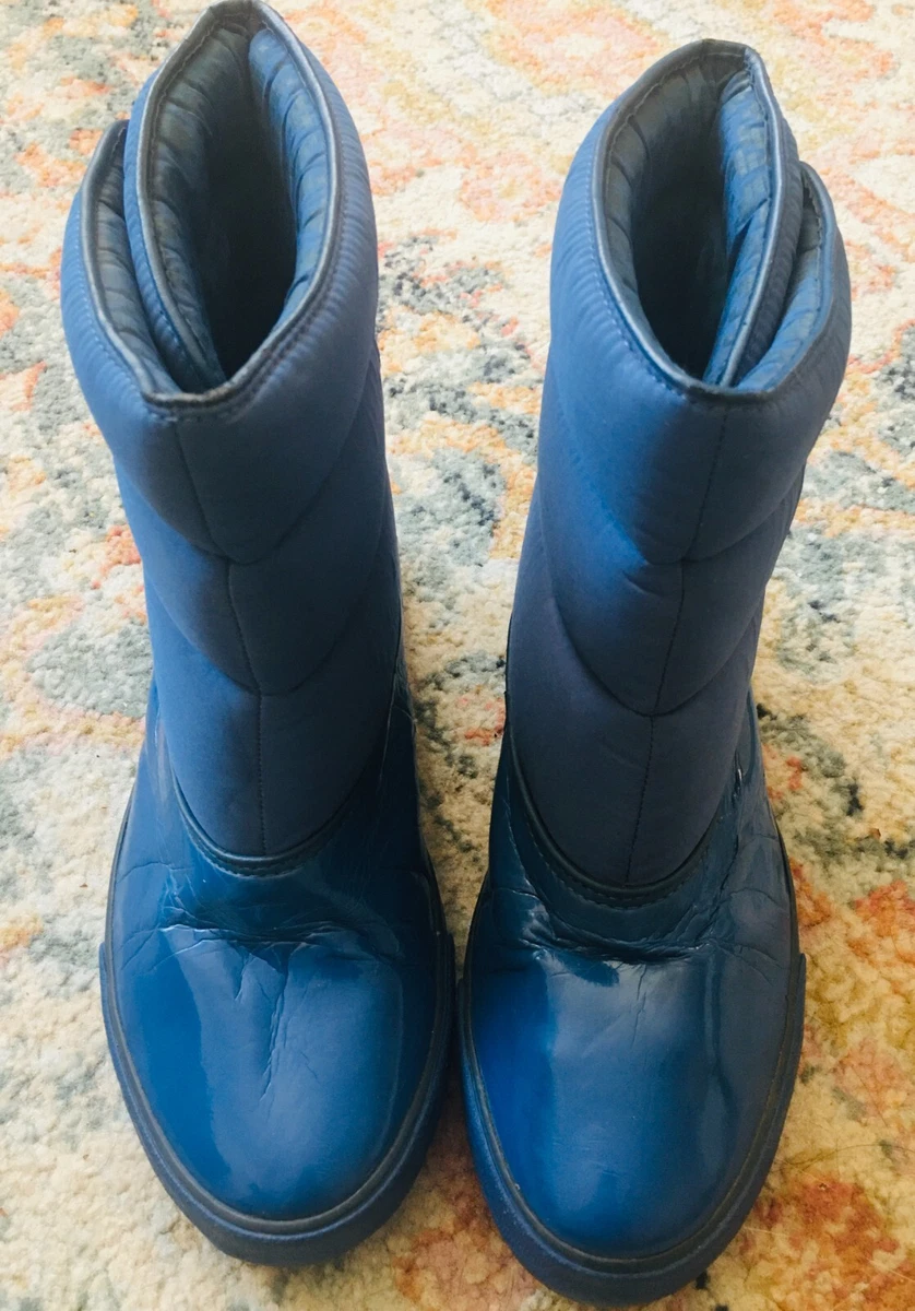 LACOSTE IZOD Vintage Blue Short Ankle Snow Rain Button Boots Size 6