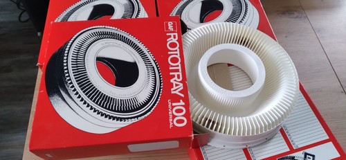 Lot de 4 carousels pour diapositives GAF Rototray 100 Universal. - Photo 3/3