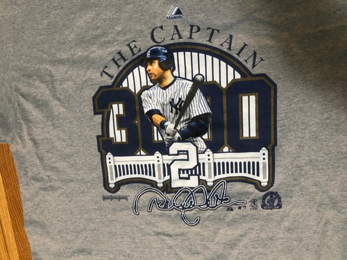 T-shirt Derek Jeter The Captain New York Yankees XL grigia MLB Baseball Majestic - Foto 3 di 5