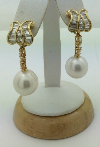Ladies 18K Yellow Gold Diamond \u0026 South 