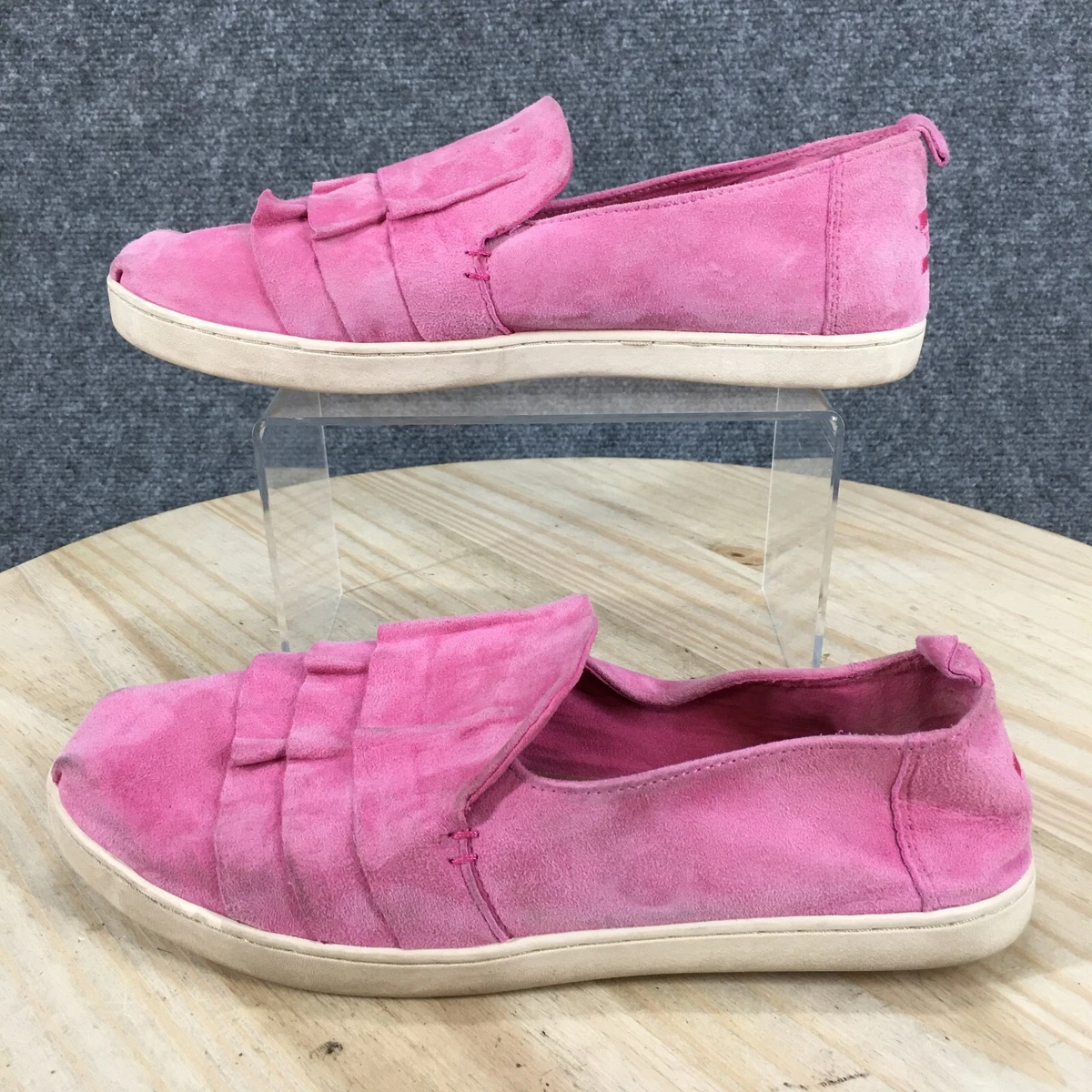 Toms Shoes Womens 9.5 Slip On Sneakers Pink Suede Round Toe Casual Comfort