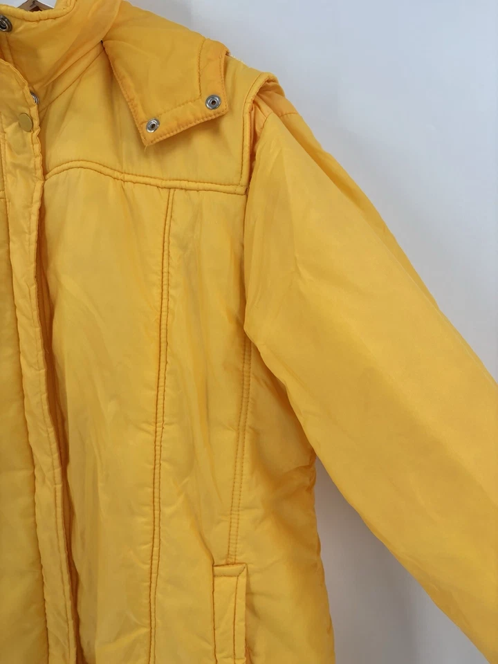 Snow Weather Vintage Puffer Coat Womens 20W Yellow Zip Hooded Nylon Insulated - Image 2 of 4