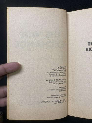 THE WIFE EXCHANGE Jud Blaine Softcover Library 1965 - Imagen 4 de 4