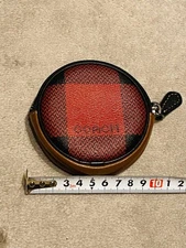 [Price reduced] Check pattern beautiful coach leather coin case