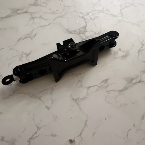 2024 - 2025 MAZDA CX-90 EMERGENCY SPARE WHEEL SCISSOR LIFT JACK OEM - Picture 3 of 7
