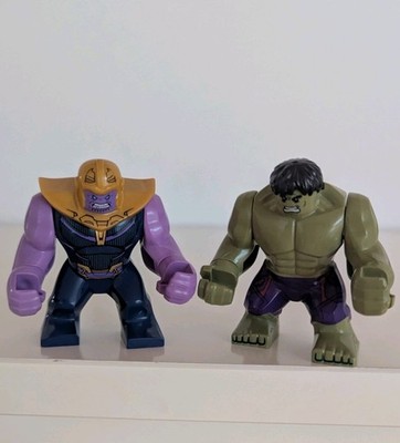 2 Große LEGO Marvel Figuren Thanos und Hulk