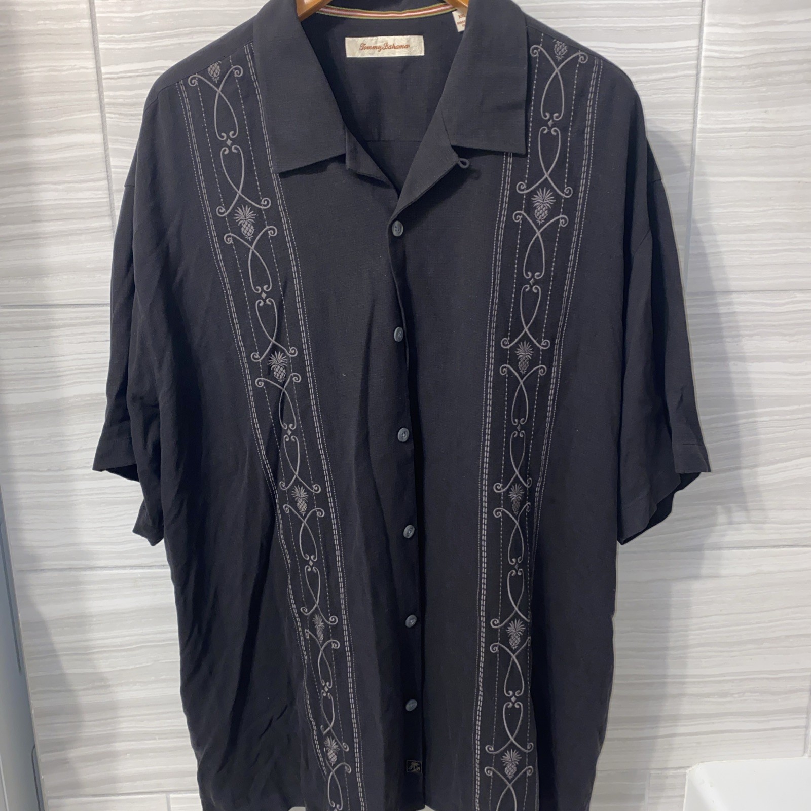 Tommy Bahama Men's Short Sleeve 100% Silk Size XXL Black Button Up Shirt
