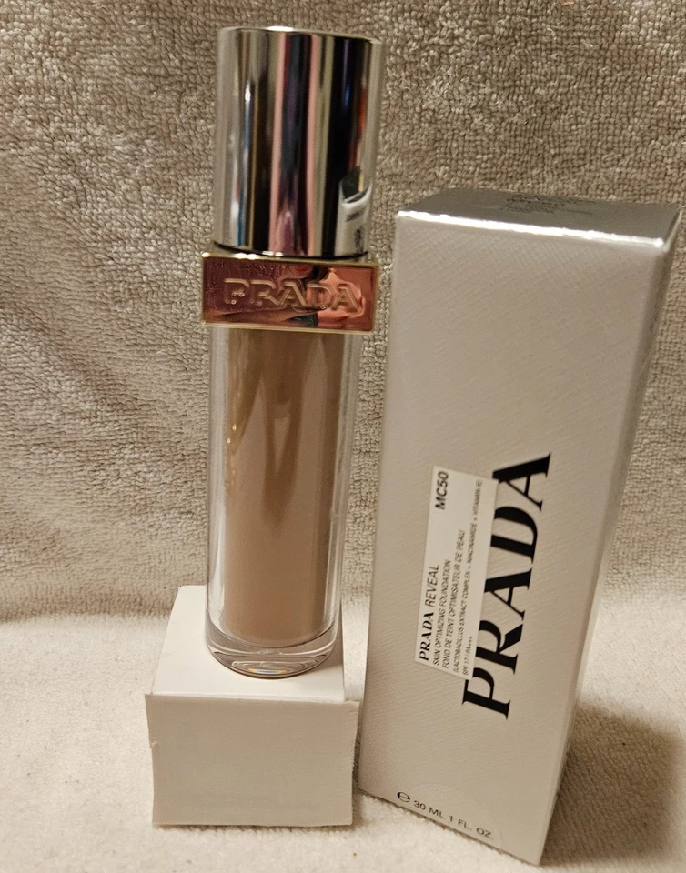 Prada Reveal Skin Optimizing Foundation - MC50 Medium/Cool - NEW IN BOX - Image 2 of 4
