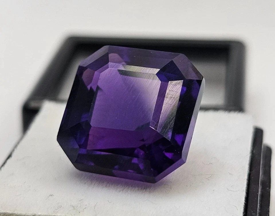 Fabulosa piedra preciosa suelta amatista púrpura corte cuadrado 8-9 quilates para hacer joyas Foto 2 de 4
