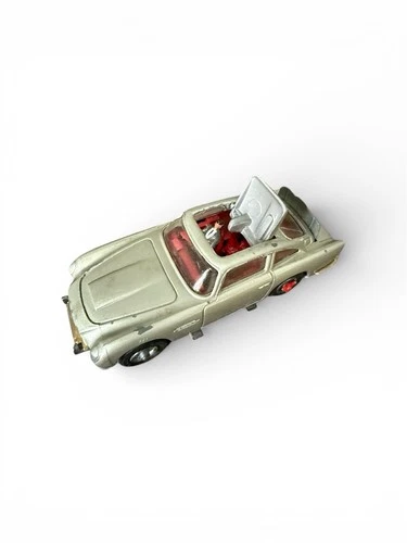 Vintage Corgi James Bond 007 Aston Martin DB5 – Original Die-Cast