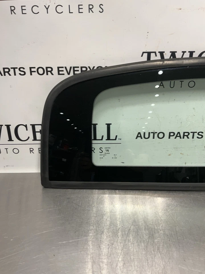 2005-2009 Subaru Legacy Outback Front Sunroof Moonroof Glass OEM - Image 2 of 4