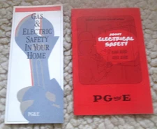 Vintage lot (2) 1962 PG&E Pacific Gas and Electric Electrical Safety Brochures