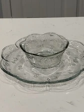Vintage Anchor Hocking Savannah Clear Chip And Dip Bowl & Plate Set