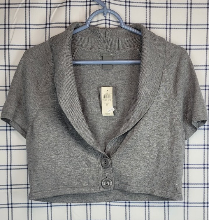NWT Ann Taylor Gray Shawl Collar Short Sleeve Bolero Cardigan Crop