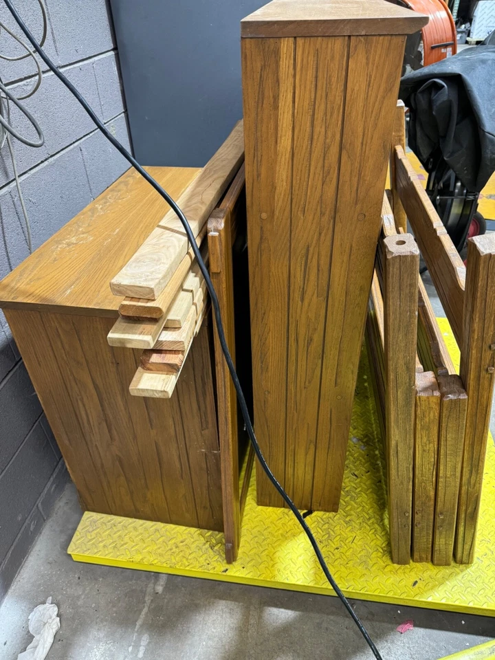 Juego de dormitorio vintage Brandt Ranch roble años 60, estilo occidental, excelente estado Foto 4 de 4