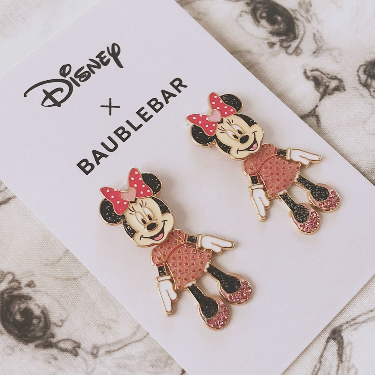 NEW★Disney/Baublebar Minnieちゃんピアス Disney x BAUBLEBAR - Valentine Minnie Mouse Earrings | eBay
