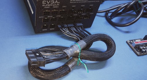2x EVGA SUPERNOVA 1300 P+ Series Platinum 80 Gold + PCI Express module + cables - Zdjęcie 15 z 17