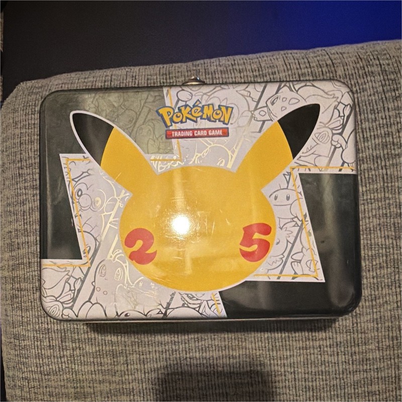 Pokémon TCG Pikachu 25 Train On Metal Tin Black Yellow Gray Red